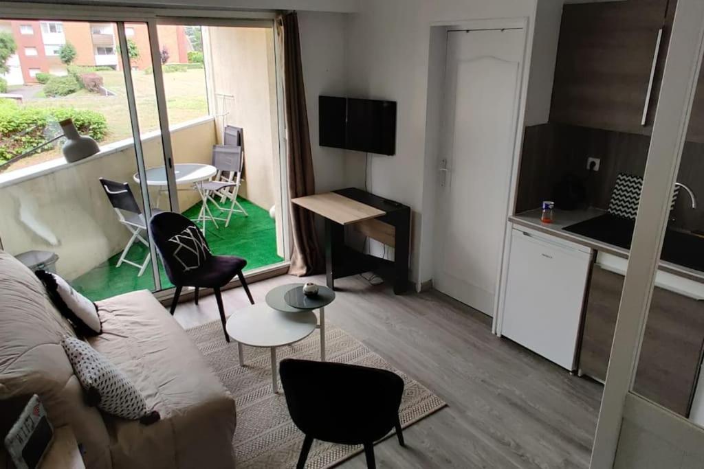 Chez Emy & Tom Apartment Cabourg Exterior photo